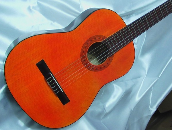 MIGUEL DEMARIAS Chitarra Classica mod. C-225 N