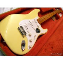 FENDER Chitarra Elettrica mod. STRATOCASTER VINTAGE '57 MN