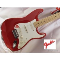 FENDER Chitarra Elettrica STRATOCASTER  MN Standard Mex  colore Rosso 