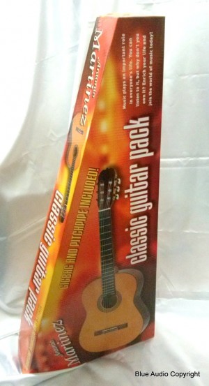 ANTONIO MARTINEZ Classic Guitar Pack