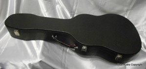 Custodia Rigida Sagomata professionale  x Chitarra Classica rivestimento Nero